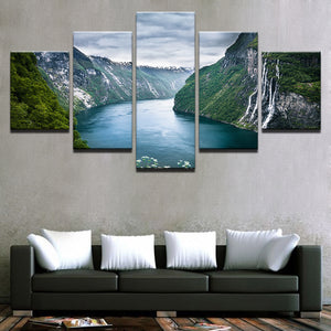 Mountain And River Painting